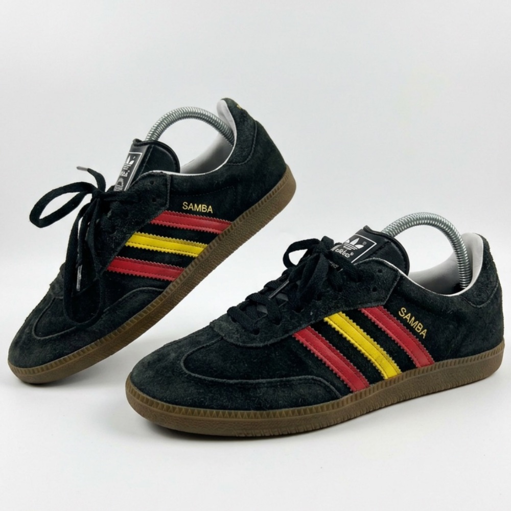 Vintage Adidas Samba Leather Sneakers: Y2K Icon Sz 7 Male